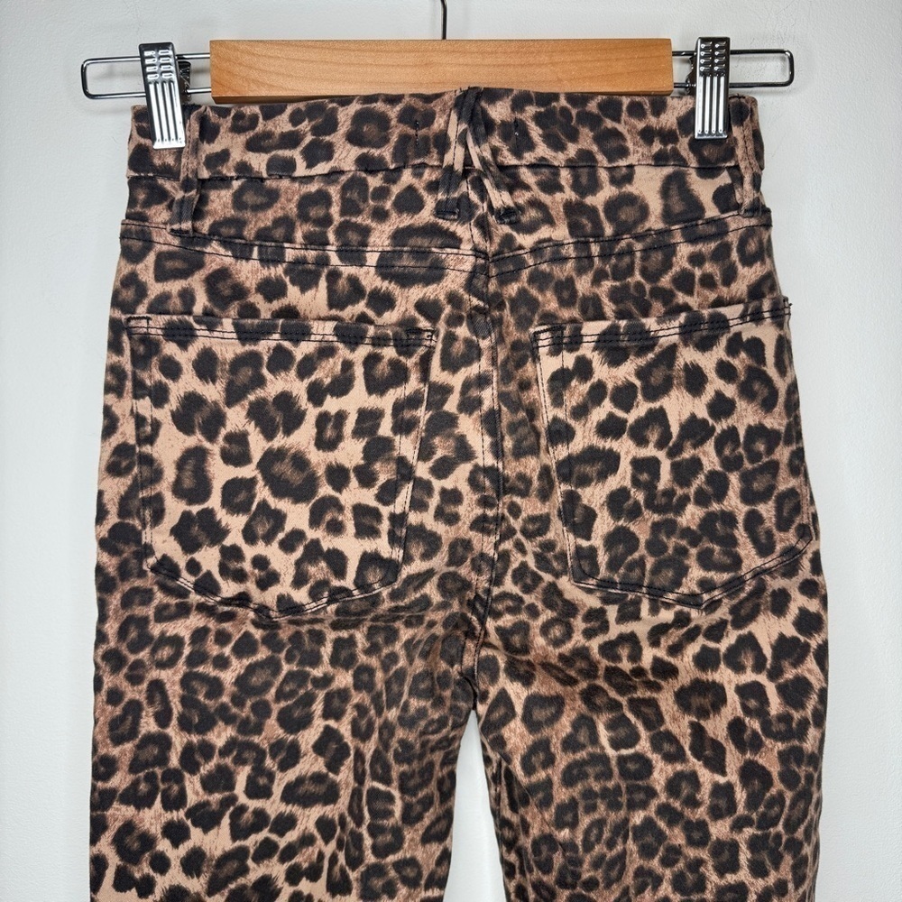 Good American Good Waist Leopard Jeans Size 2/26 - Picture 4 of 5